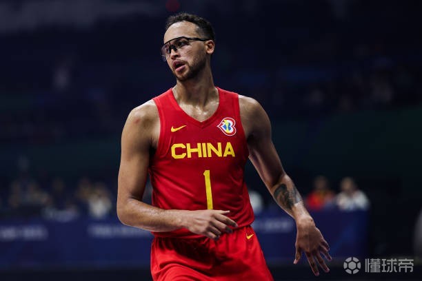 李凯尔：我想再次代表中国参加世界杯；不满意上一届世界杯表现