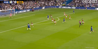 半场：切尔西1-2赫尔城，罗杰斯破门，贝卢米双响